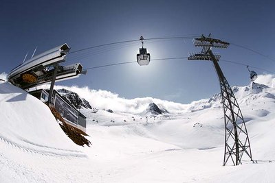 ski lift crossing a valley